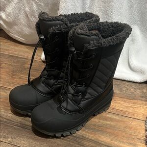 { all in motion } boys snow boots